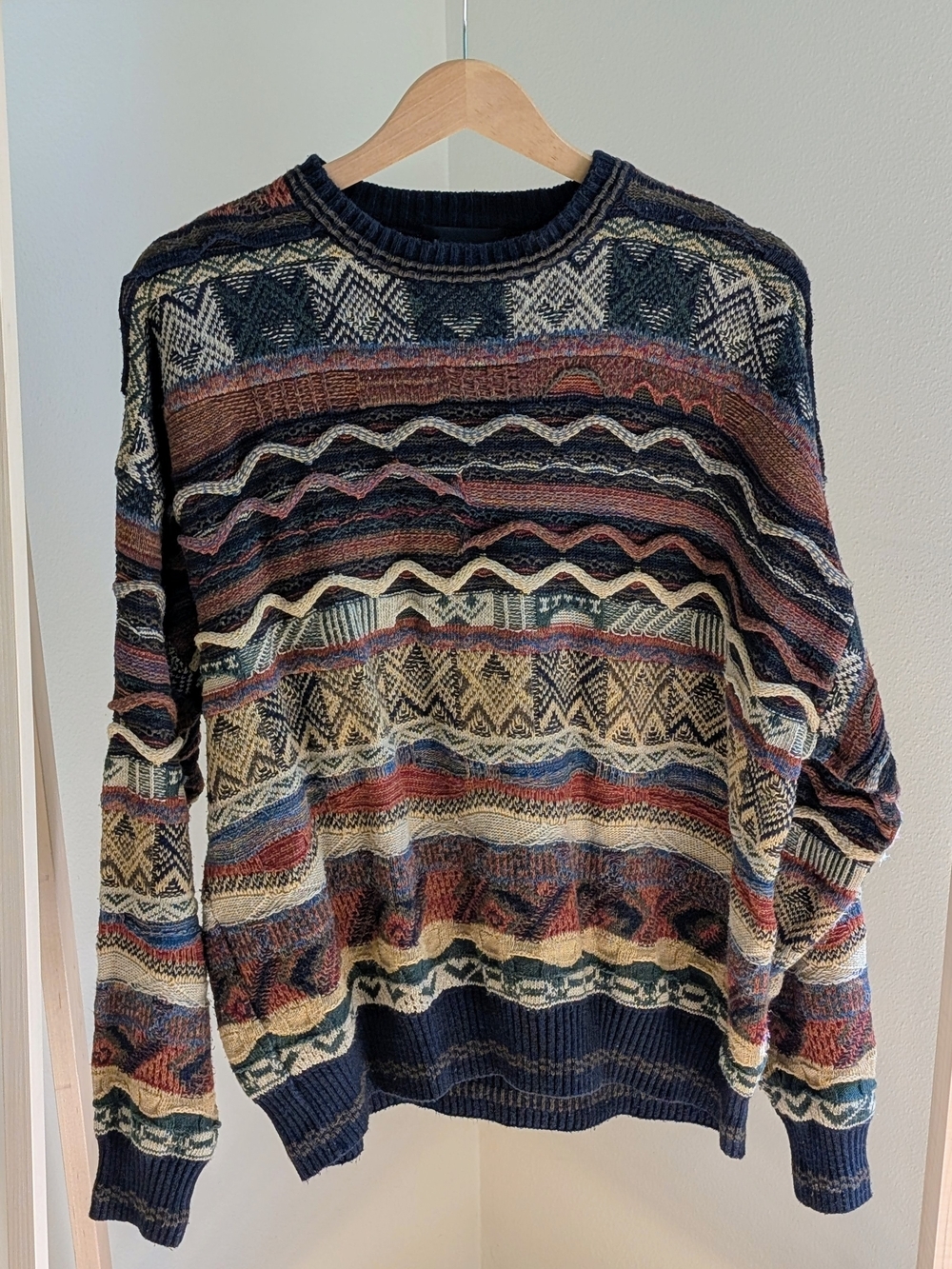 Vintage Coogi Style Abstract Textured Chunky Crewneck Sweater In Terracotta/Navy - Picture 3 of 8